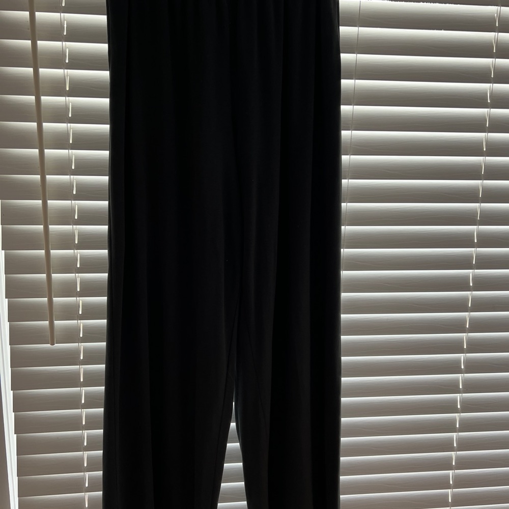 Luxury casual mid- to light weight  high end pants  casual chic pants